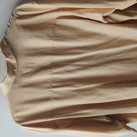 Tommy Bahama XL Silk Hawaiian Shirt Pale Yellow Blue Short Sleeves - Picture 6 of 13